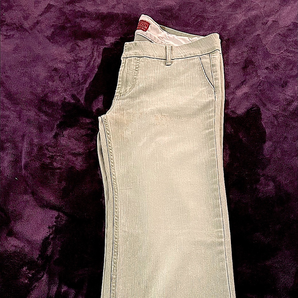 NWOT Women’s/Juniors Wide Leg Pale Green Jeans